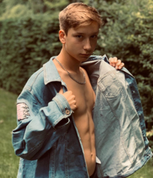 Cute boys mixed 5d9a28d29c77c.png