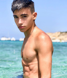 More Cute boys 5d9a29a59afc0.png