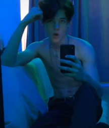 More Cute boys 5d9a29c4caec0.png