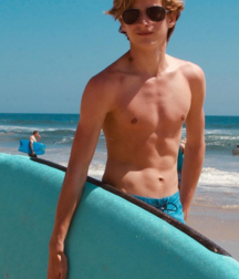 More Cute boys 5d9a29f8df009.png