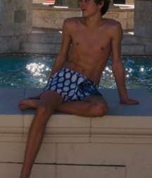 More Cute boys 5d9a29fa9dd29.png