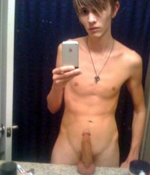 Boys naked and phone 5da4dd6d6c7a1.jpg