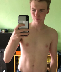 Boys naked and phone 5da4ddaf6e741.png
