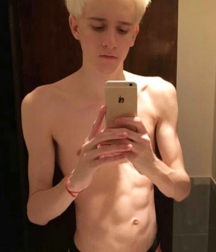 Boys naked and phone 5da4ddb8a8fdd.png