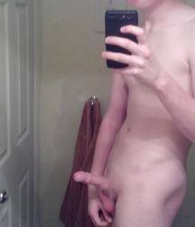 Cute Boys 5dd4da3f16db1.jpg