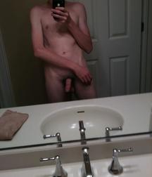 Cute Boys 5dd4da4ca5e28.jpg