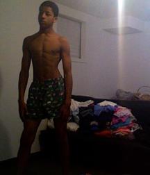 Cute Boys 5dd4da521529d.jpg
