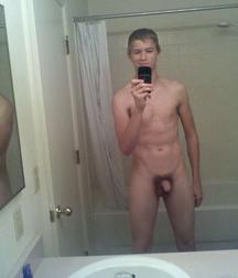Cute Boys 5dd4da704dfe2.jpg