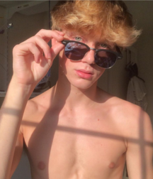 NN boys models and sport 5df27ea9844ee.png