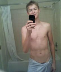 Hot Boys 1 5df3d538efa18.jpg
