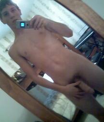 Hot Boys 2 5df3d6309a9d3.jpg