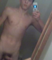 Hot Boys 2 5df3d63c7fabb.jpg