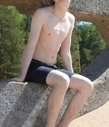 Very cute boys 5df3e00325b26.png