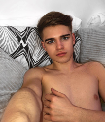 Funny Boys and summer 5df7f1a23fb4c.png