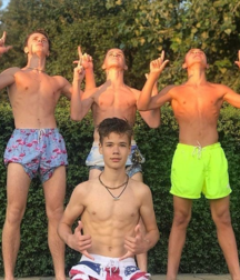 Beauty Boys twink models NN 5e07726c75f35.png