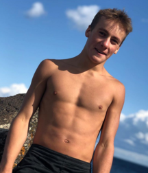 Insta boys models twink tube 5e0f7f1754564.png