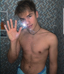 Insta boys models twink tube 5e0f7f2ca9439.png