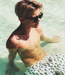 Insta boys models twink tube 5e0f7fc8ab26c.png