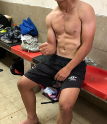 Insta boys models twink tube 5e0f7ffea73d1.png