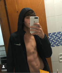 Insta boys models twink tube 5e0f807041e84.png