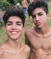 Insta boys models twink tube 5e0f80839f732.png