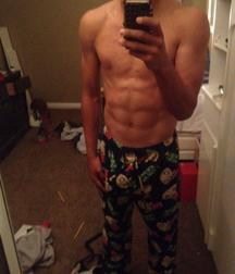 Naked Cute Boys 5e10ce0a4d08f.jpg