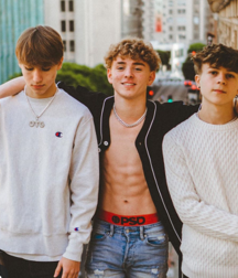 Boys models NN série 1 twink tube 5e13300d39dd6.png