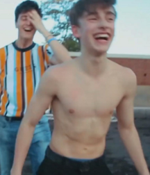 Boys models NN série 1 twink tube 5e13305fa4aee.png