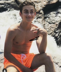 Boys models NN série 1 twink tube 5e133067f1d47.png