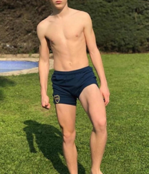 Boys models NN Série 2 twink tube 5e133ee6bd851.png