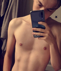 Cute teens on insta 5 5e26cde62adae.png