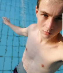 Cute teens on insta 5 5e26cdf0176ac.png