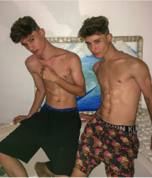 Cute teens on insta 5 5e26ce02ee48a.png