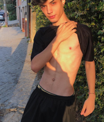 Cute teens on insta 5 5e26ce254f644.png