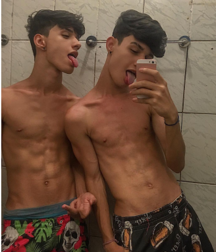 Cute teens on insta 5 5e26ce35971b9.png