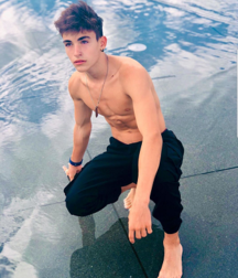 Cute teens on insta 5 5e26ce8711035.png