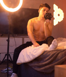 Teens on insta, best and cute 5e371718b6d8f.png