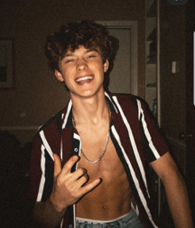 Teens on insta, best and cute 5e37172ceec93.png