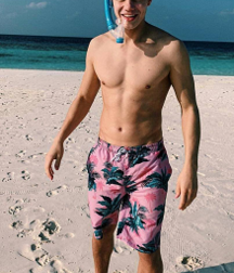 Teens on insta, best and cute 5e37175bc6912.png