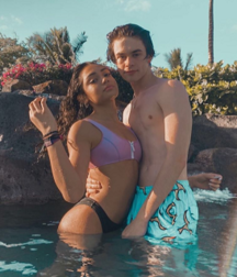 Teens on insta, best and cute 5e37177e23dd9.png