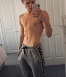 Teens on insta, best and cute 5e3717e97ac39.png