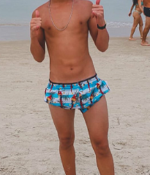Teens on beach série 1 NN 5e554dd1451e8.png