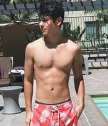 Teens outdoor, NN 5e554e914c16b.png