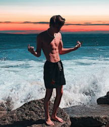 Teens outdoor, NN 5e554eb183db2.png