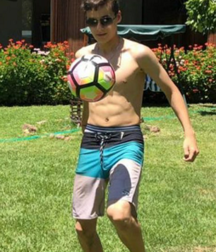 Cute teens extra 5e654c03cfcf2.png