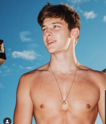 Cute teens extra 5e654c4e5e998.png