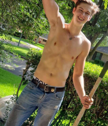 Cute teens extra 5e654c70f19f3.png