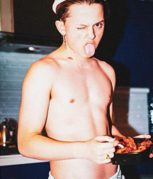 Cute teens extra 5e654c925f54c.png