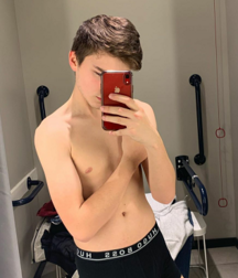 Cute teens extra 5e654c9eacd32.png