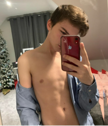 Cute teens extra 5e654ca1d7e59.png